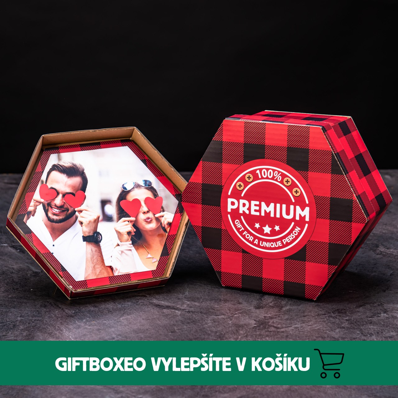 Giftboxeo plné pochutin k vínu - Flanelové