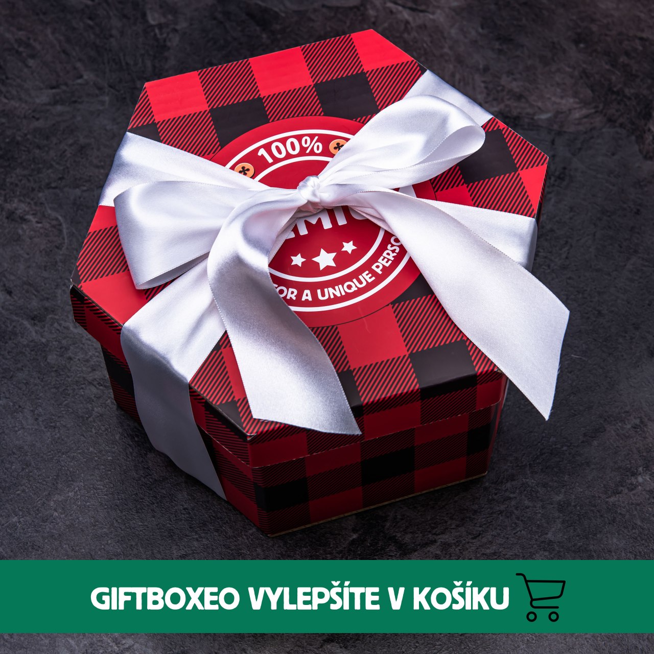 Giftboxeo plné pochutin k vínu - Flanelové