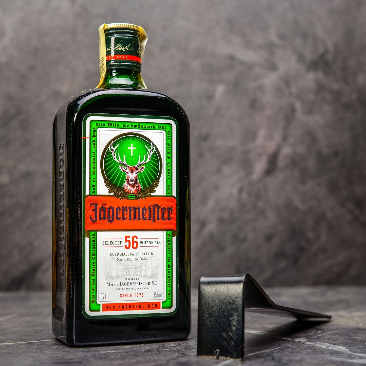 jagermeister 0,7 l 35%.jpg
