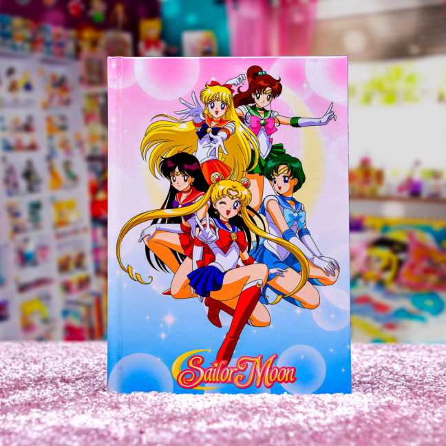 Úžasný zápisník s hrdinkami ze Sailor Moon