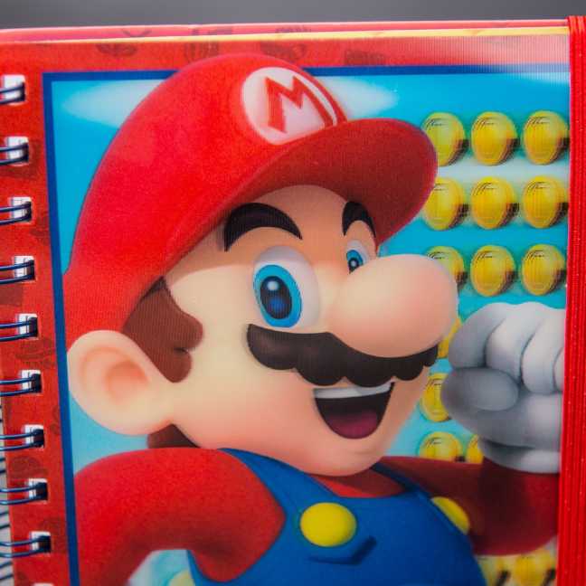 Zápisník Super Mario v kroužkové vazbě s 3D deskami